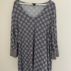 J Jill wearever tunic top, XL, tile print of navy, black and pink, 3/4 sleeves